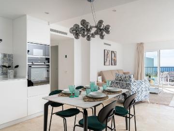 Penthouse For Rent in El Paraiso, Estepona