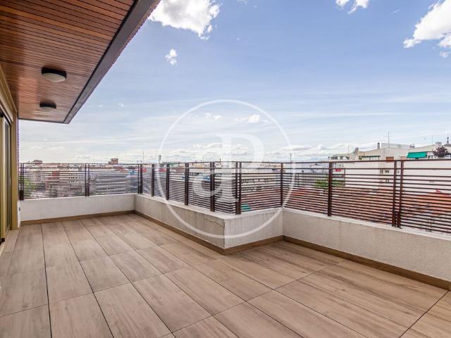 Penthouse for rent in Juan Bravo
