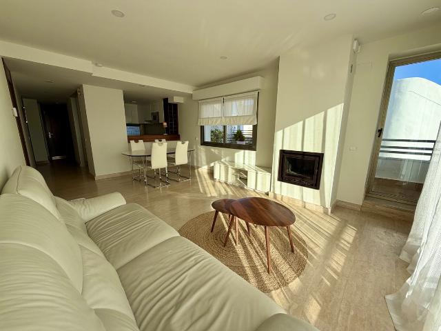 Penthouse For Rent in La Cala de Mijas, Mijas