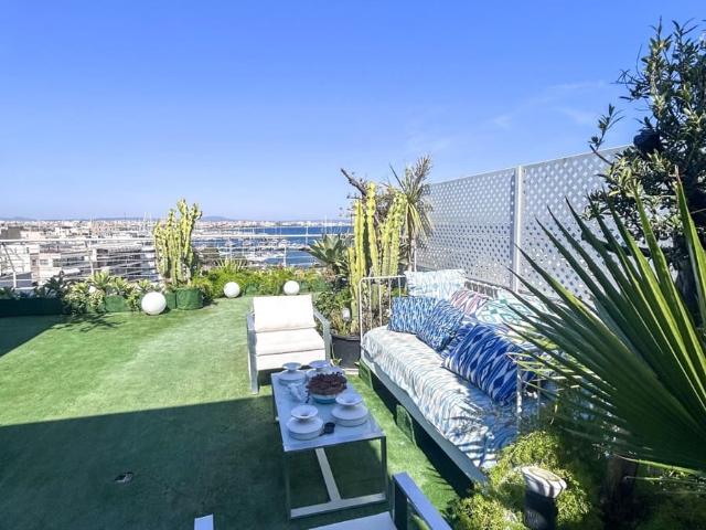 Penthouse for rent in La Bonanova, Palma de Mallorca, Mallorca