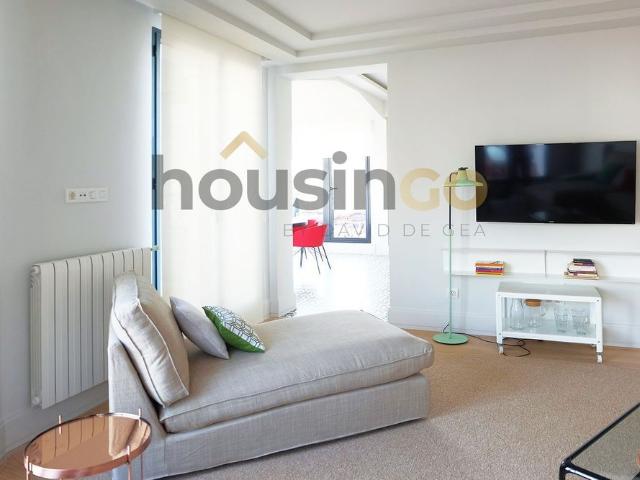 Penthouse for rent in Madrid Centro