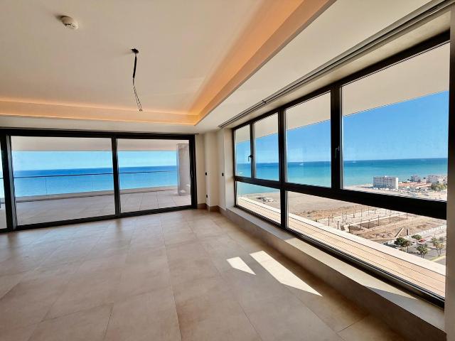 Penthouse For Rent in Málaga, Málaga