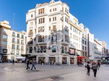 Penthouse for rent in Malasaña Universidad Madrid