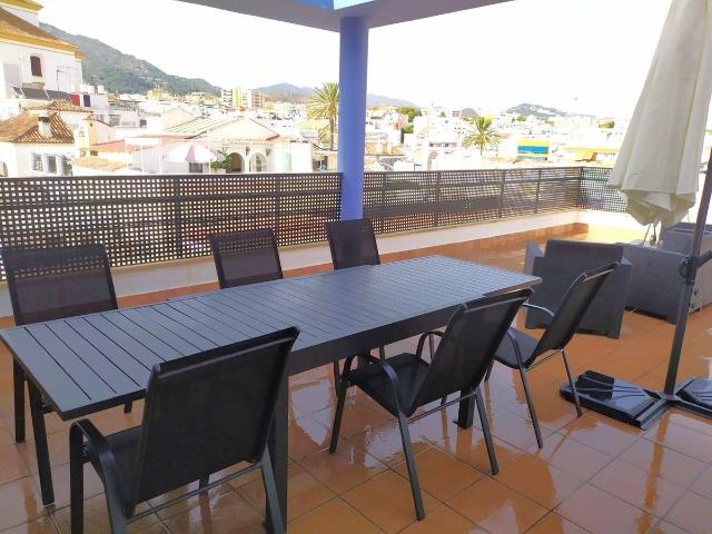 Penthouse For Rent in Marbella, Marbella