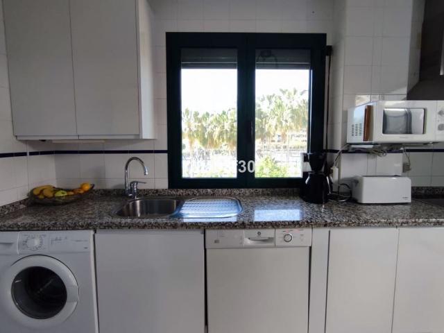 Penthouse for rent in San Pedro de Alcantara, Marbella, Málaga