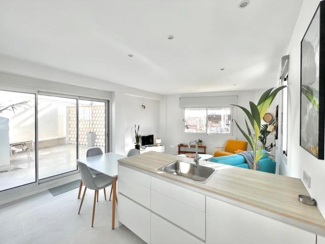 Penthouse for rent in Santa Catalina, Palma de Mallorca, Mallorca