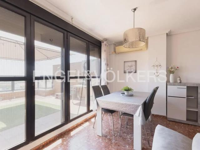 Penthouse for rent in Paiporta, Valencia