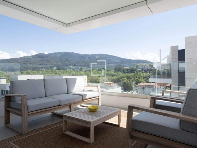 Penthouse for rent in Vigo, Pontevedra