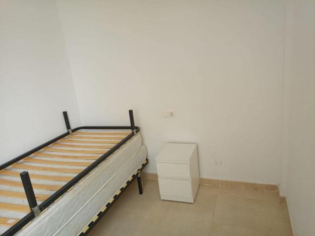 Penthouse for rent in Villalonga, Valencia