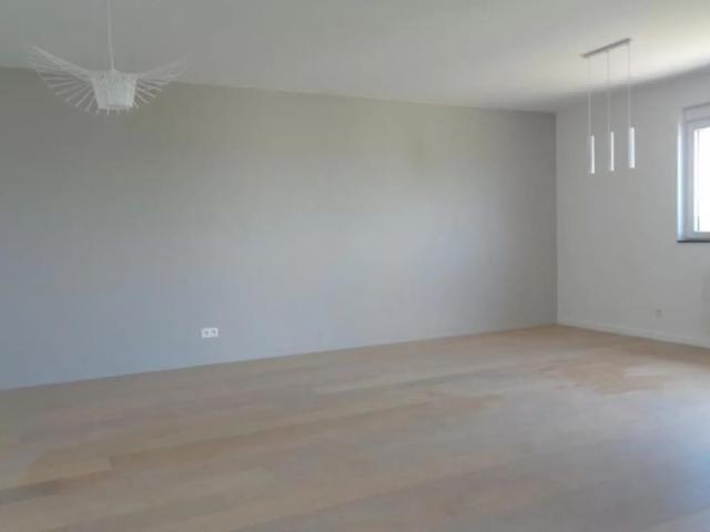 Penthouse for rent, Jurbise