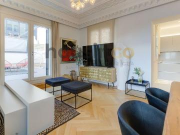 Penthouse for rent with 2 bedrooms in Gran Vía