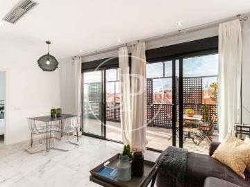 Penthouse for rent with Terrace in Conde Orgaz Piovera Hortaleza
