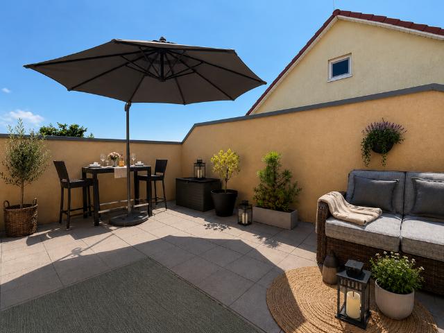 Penthouse Feeling: 4 Zimmer Maisonette Wohnung mit großer Dachterrasse!
