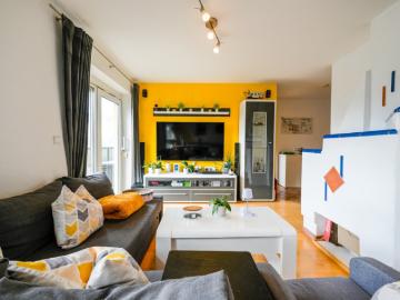 Penthouse Feeling über den Dächern von Wiesing – 87 m² Wohnkomfort mit 54 m² Panorama Dachterrasse