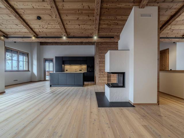Penthouse Feeling zum Top Preis – Neubau in Kirchberg!