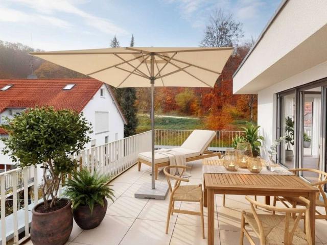 Penthouse Feeling: Großzügige 2 Zimmer Wohnung mit Sonnen Terrasse
