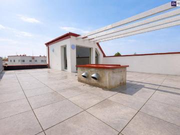Frühjahrsaktion* Penthouse Feeling pur: Moderne Neubauwohnung mit großzügiger Wohnfläche, Balkon und beeindruckender Dachterrasse!
