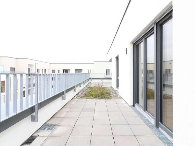 Penthouse Highlight mit sonniger Dachterrasse und moderner Einbauküche – wohnen über den Dächern!