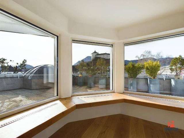 Penthouse im Tiroler Landhausstil Mit der Festung auf Augenhöhe