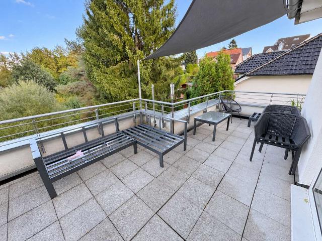 Penthouse in Stiepel mit großem Balkon und Grünblick