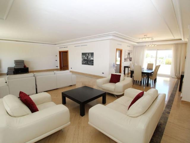Penthouse in Puerto Banús