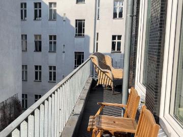PENTHOUSE July 1st 14th Sublet with Cat with 40 sqm Roof Terrace in the Heart of Berlin, Berlin Amsterdam Apartments for Rent