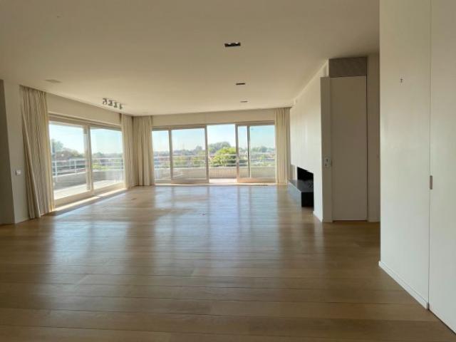 PENTHOUSE OP PRACHTIGE LOCATIE !