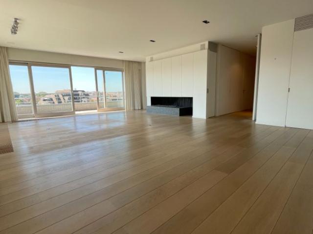 PENTHOUSE OP PRACHTIGE LOCATIE !