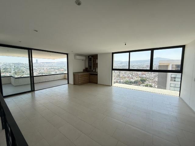 PENTHOUSE LATITUD LA VICTORIA CONSTITUYENTES, QUERETARO