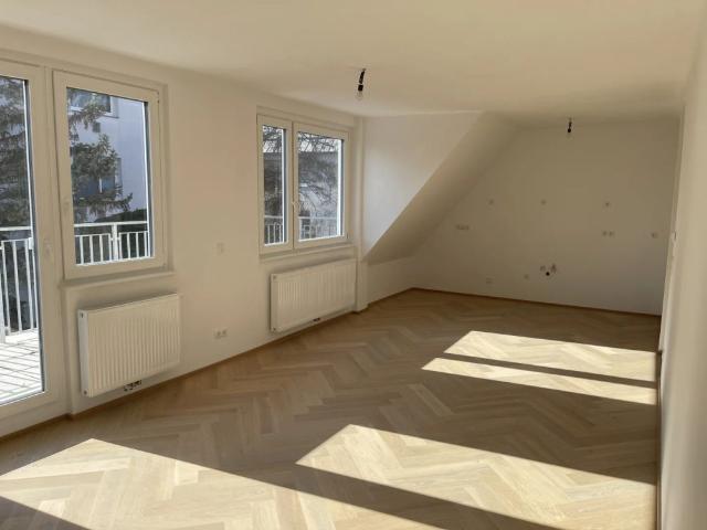 PENTHOUSE LIVING OHNE LIFT ATEMBERAUBENDER WIENBLICK DREI RIESEN TERRASSEN!