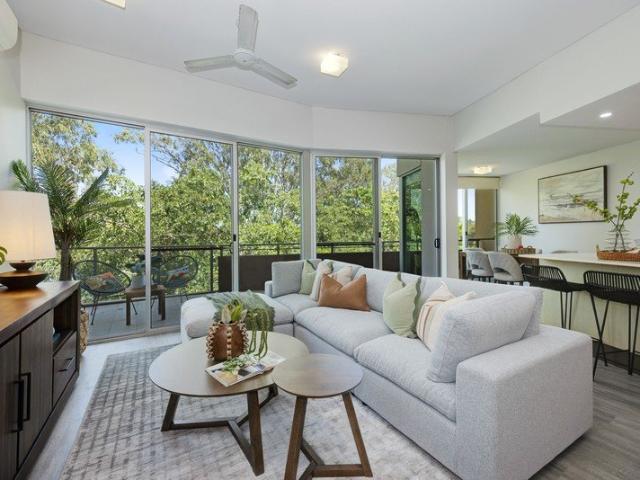 Penthouse Living with Spectacular Riverway Views
