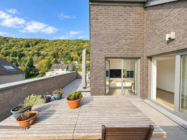 Penthouse Mansarde en Vente à Profondeville