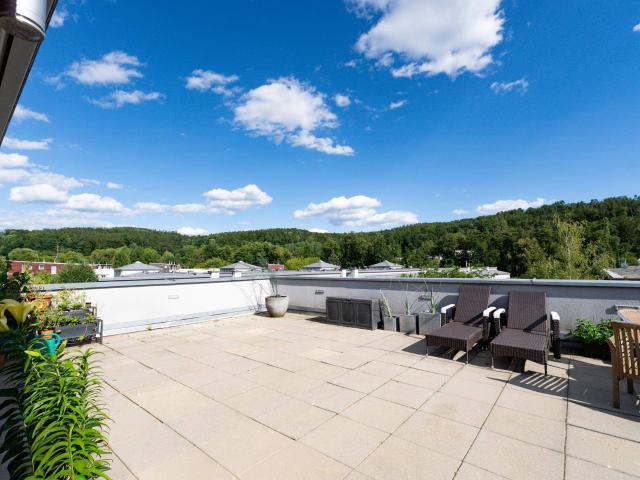 Penthouse mit außergewöhnlicher Dachterrasse, Wintergarten & flexiblem Grundriss in Graz Mariatrost
