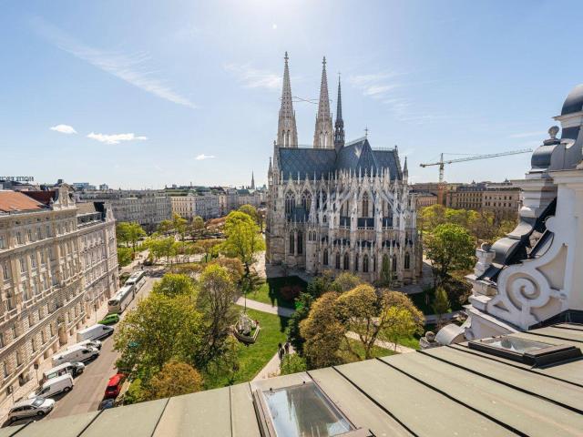 Penthouse mit einzigartigem Blick auf die Votivkirche