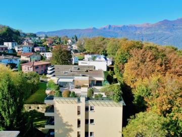 Penthouse mit großer Terrasse und Bergblick