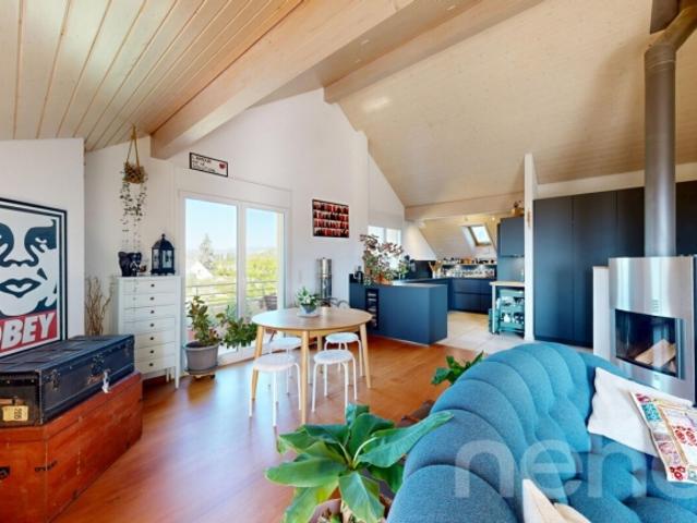 Helles Penthouse in dominanter Lage mit Blick auf den Genfersee und die Alpen