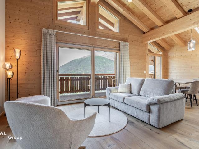 Penthouse mit 4,5 Zimmern, Ski in/Ski Out, im Herzen der 4 Täler