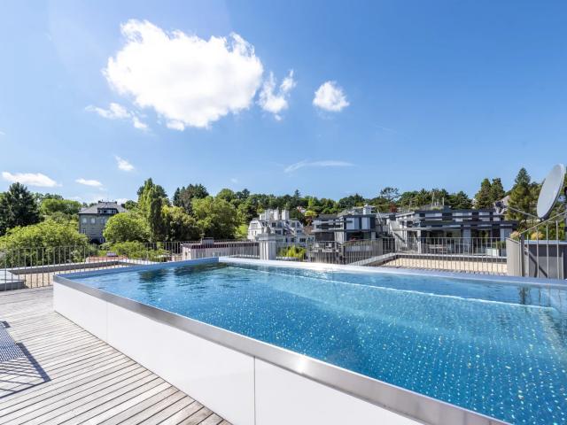 Penthouse short term available