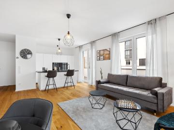 PENTHOUSE STUDIO / Fully Furnitured / Balcony