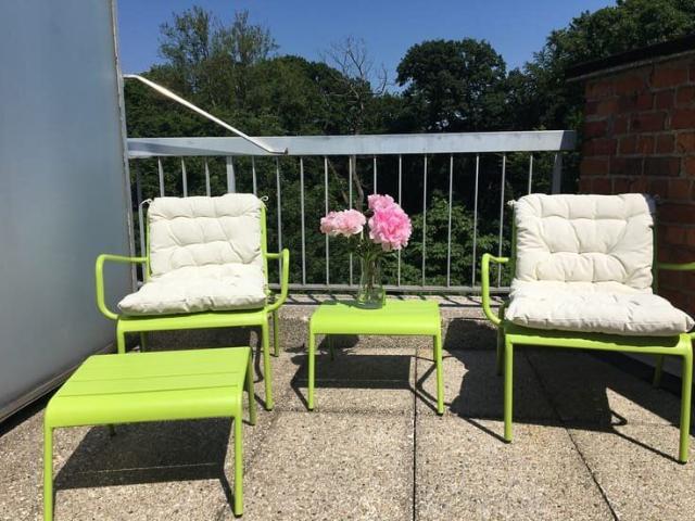 penthouse studio in Uccle with terrass and forest view
