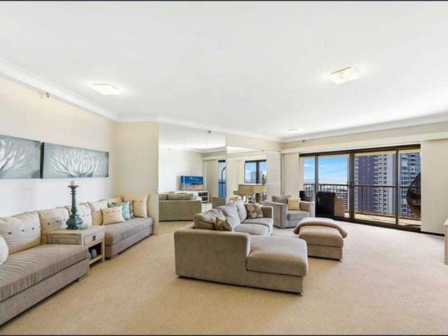 Penthouse Style Residence with House Sized Proportions in Prestigious Paradise Waters