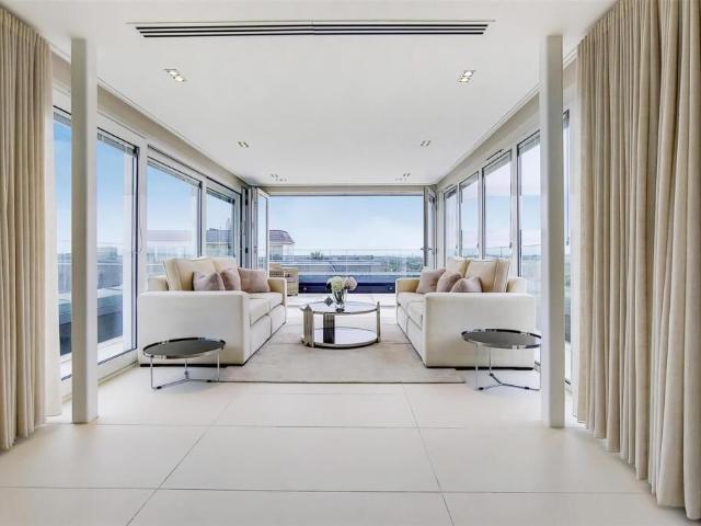 Penthouse, St. Johns Wood Park NW8, 3 bed flat to rent, £11,375 pcm | PrimeLocation