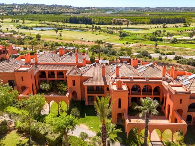 Penthouse Premium T3 num Prestigiado Resort de Golfe