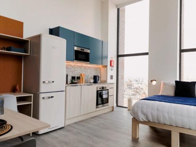 Penthouse Premium Studio