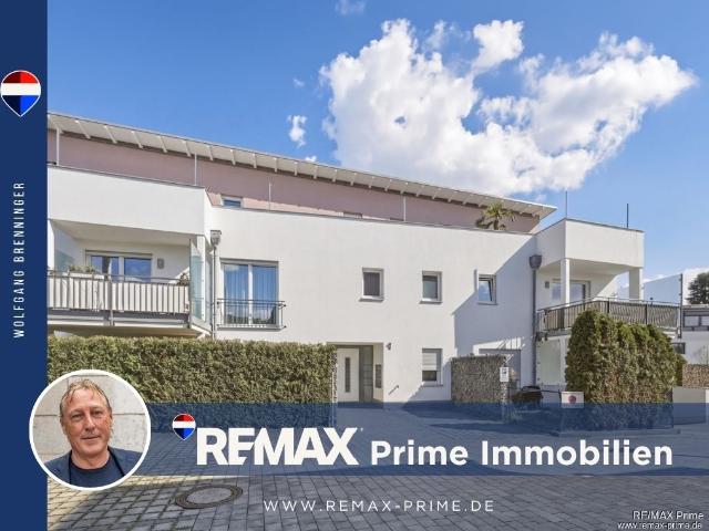 Skyline Gefühl inklusive – Exklusives Penthouse mit Süd West Dachterrasse & Whirlpool