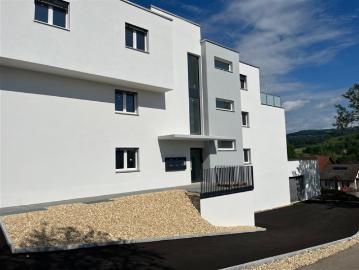 3,5 Zimmer Penthouse Wohnung von 103m2 und Terrasse von 24,1m2