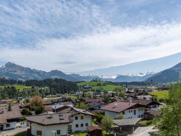 Penthouse Wohnung im alpinen Stil mit Hornblick