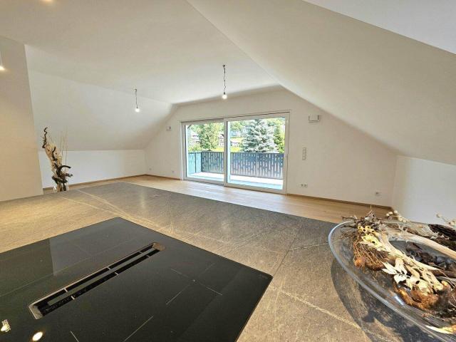 Penthouse Wohnung mit Blick ins Grüne im Zentrum Mondsee VOLLAUSSTATTUNG