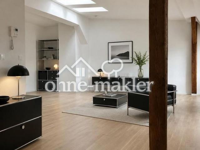 Penthouse Wohnung mit einmaliger Dachterasse und Seeblick !