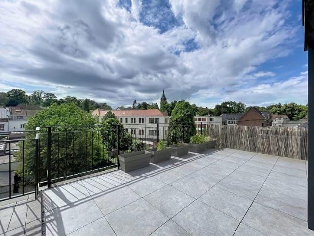 Penthouse with 4 bedrooms and 4 bathrooms